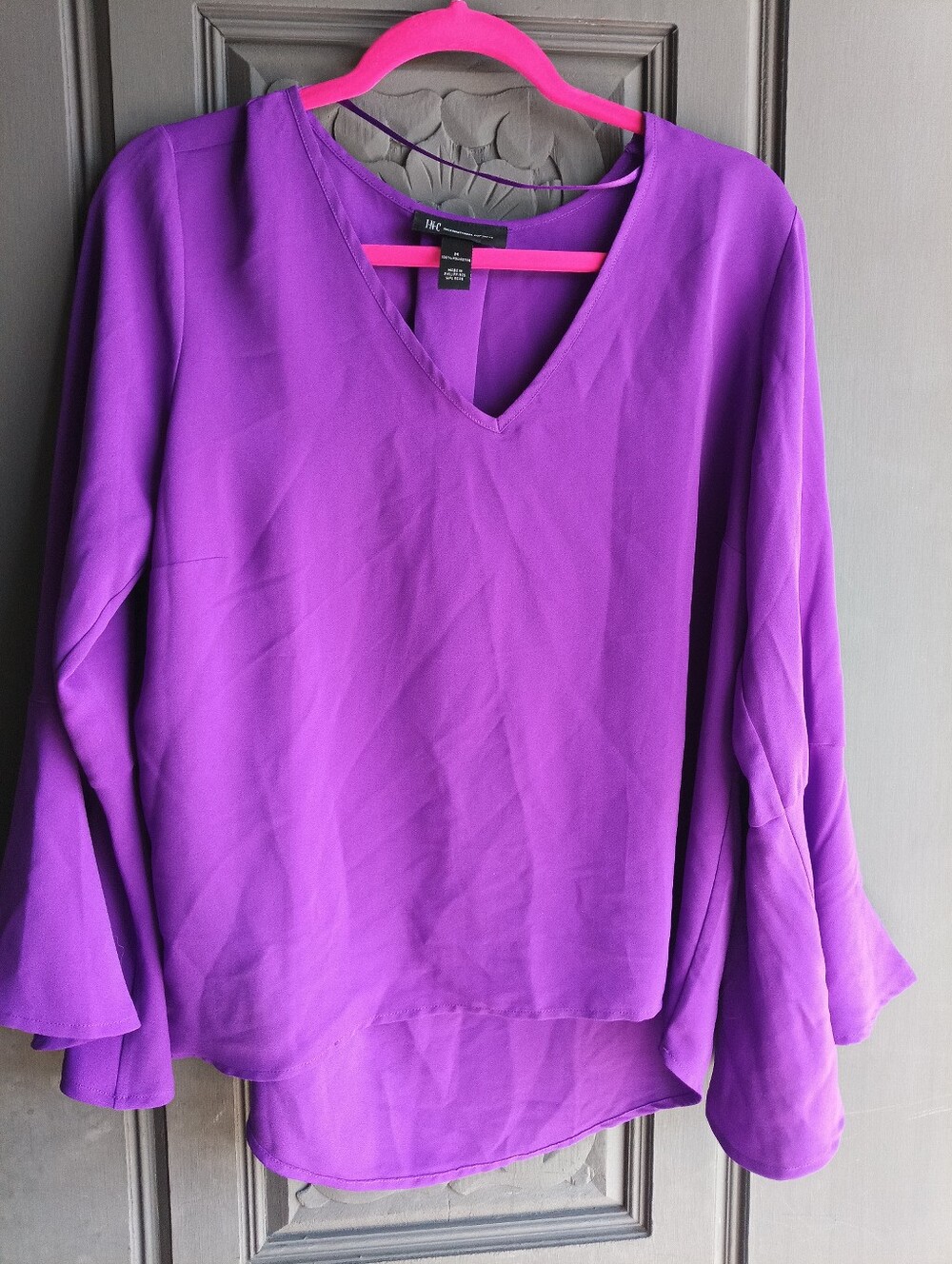 INC Polyester V Neck Bell Sleeve Blouse Medium Grape Purple EUC